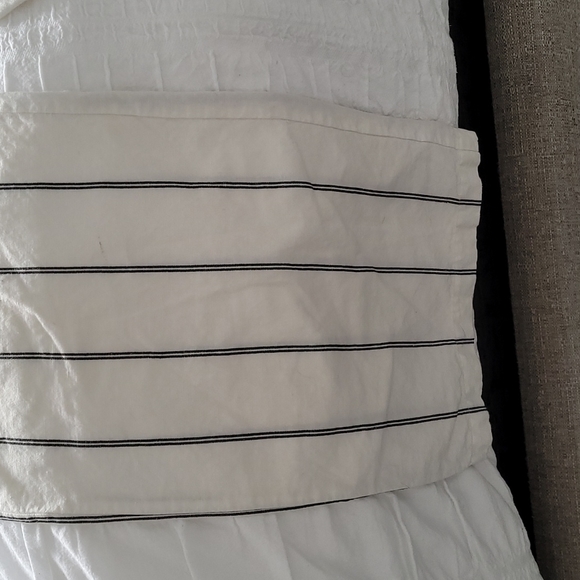 Pin stripe wide leg pants - Picture 2 of 3